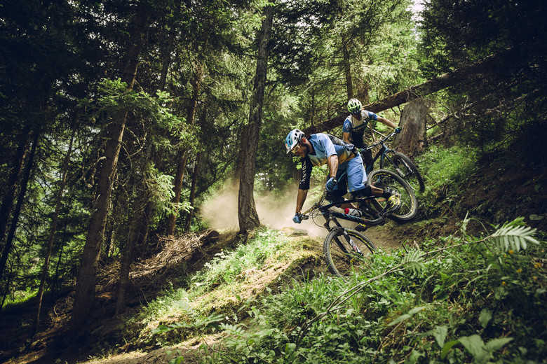 What is the Secret of Mountain Biking's Fastest Language? French