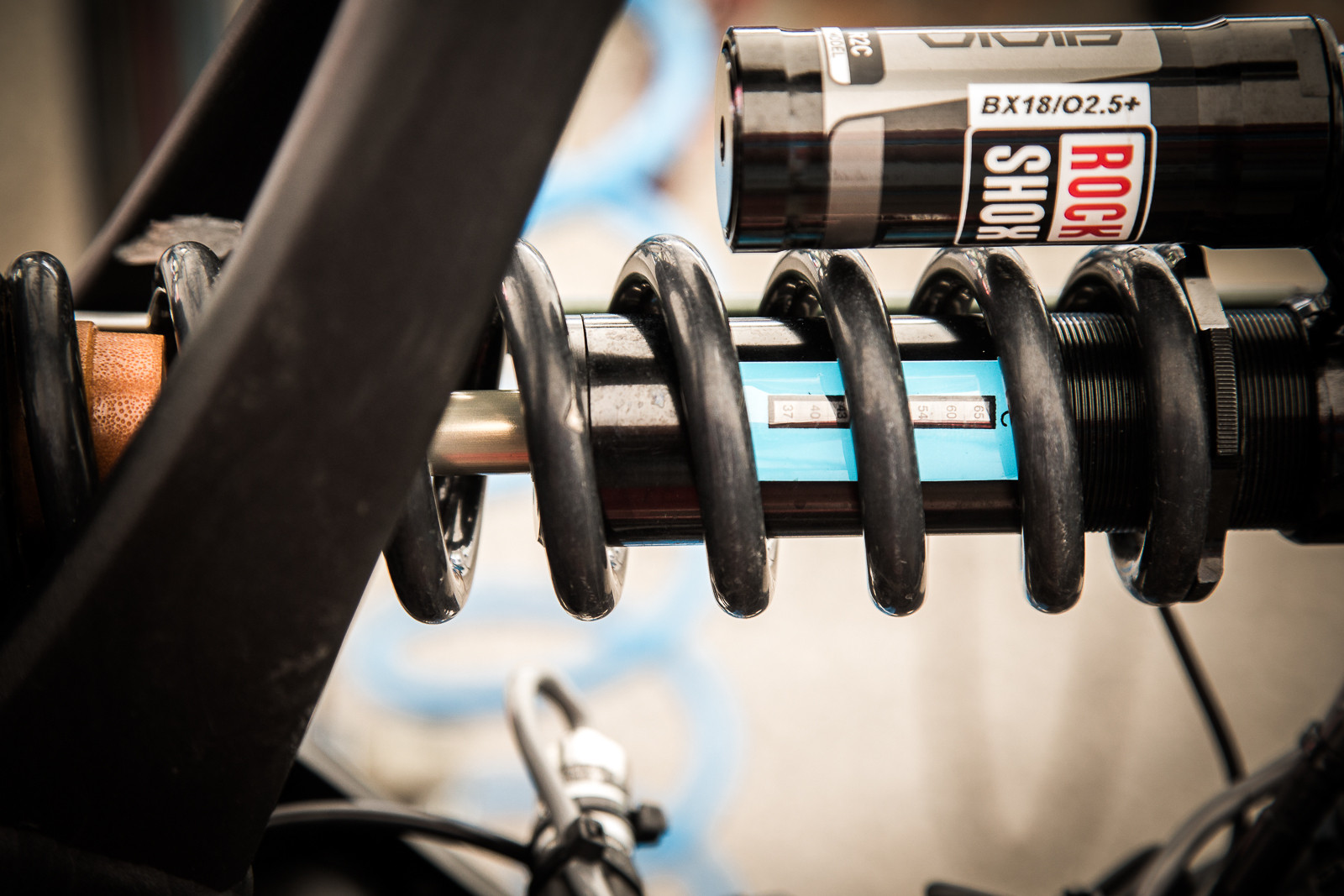 WORLD CUP PIT BITS Lapierre and Jack Suspension Data Acquisition