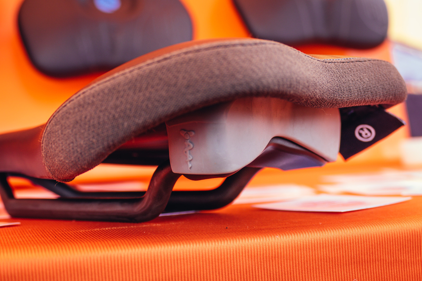 SQlab Saddle Fitting System INTERBIKE 2017 Women's Mountain Bike