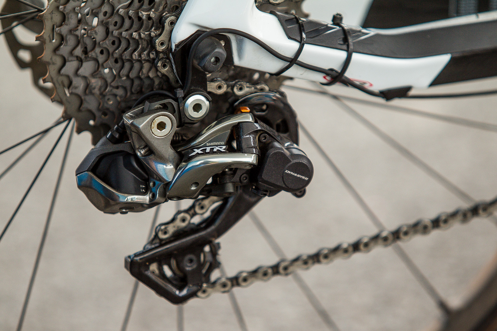 Catharine Pendrel's Orbea Oiz with Shimano Di2 and Electronic FOX Rear