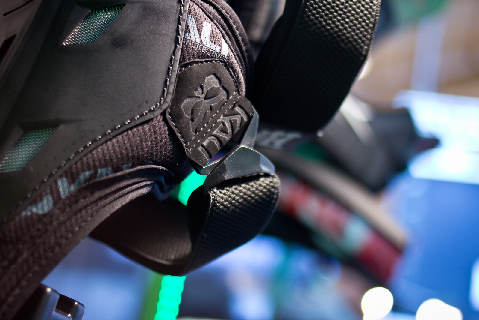 Kali Vaza Knee/Shin Pads 2015 Mountain Bike Apparel & Protection at