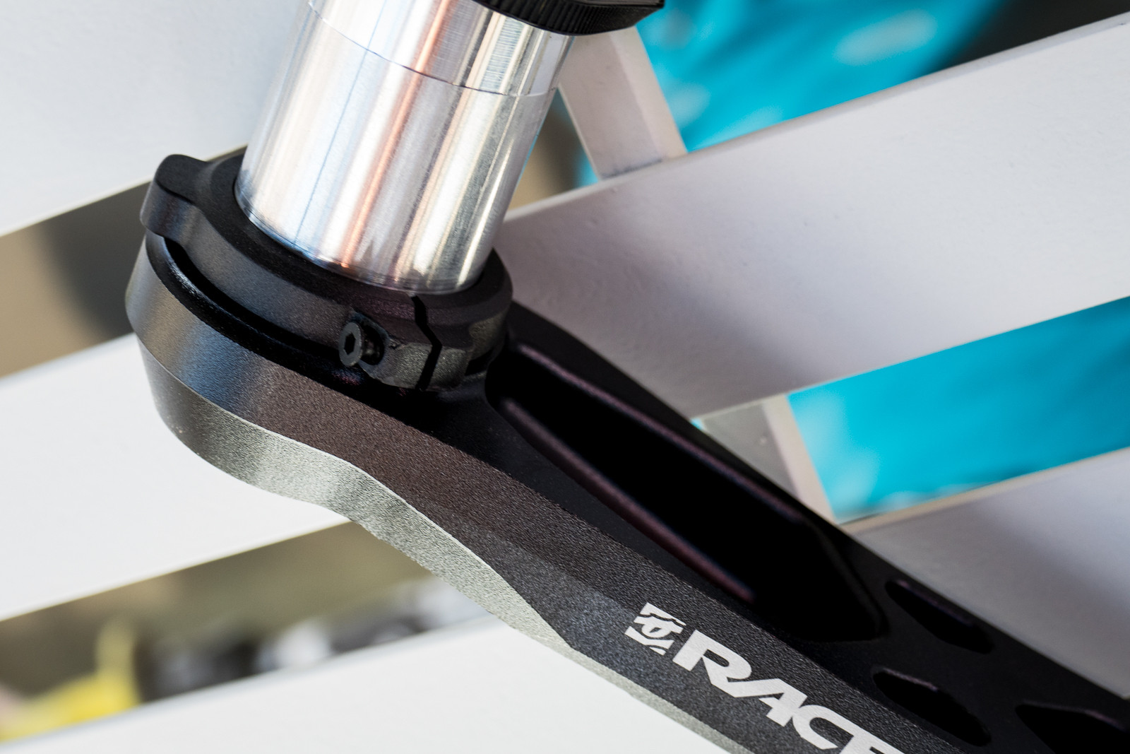 New Race Face Atlas and Aeffect Cranks 2015 Sea Otter Classic Pit