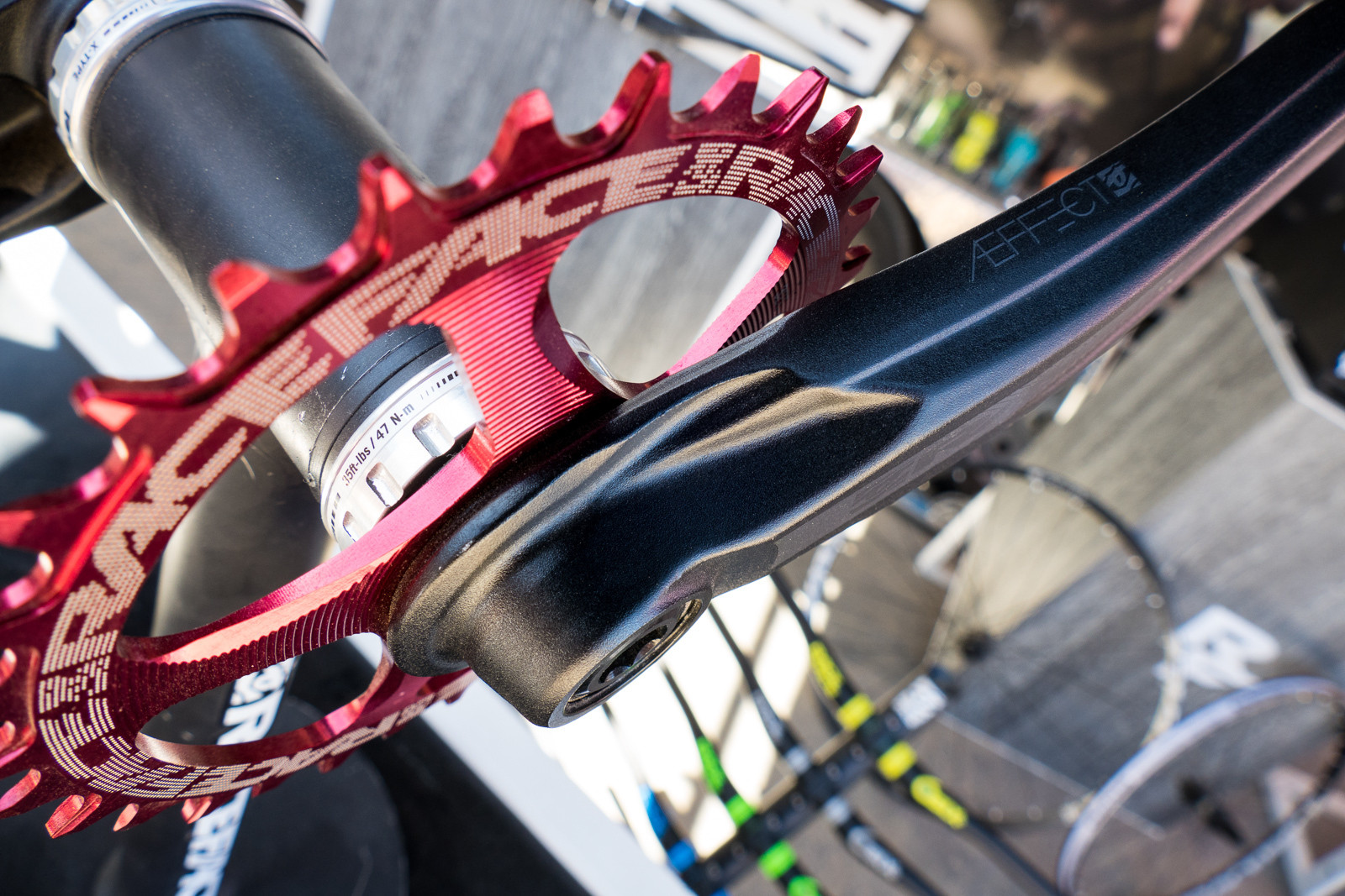 New Race Face Atlas and Aeffect Cranks 2015 Sea Otter Classic Pit