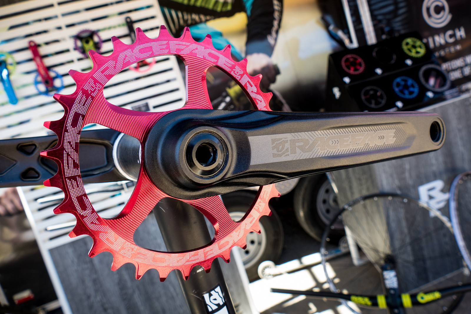 New Race Face Atlas and Aeffect Cranks 2015 Sea Otter Classic Pit