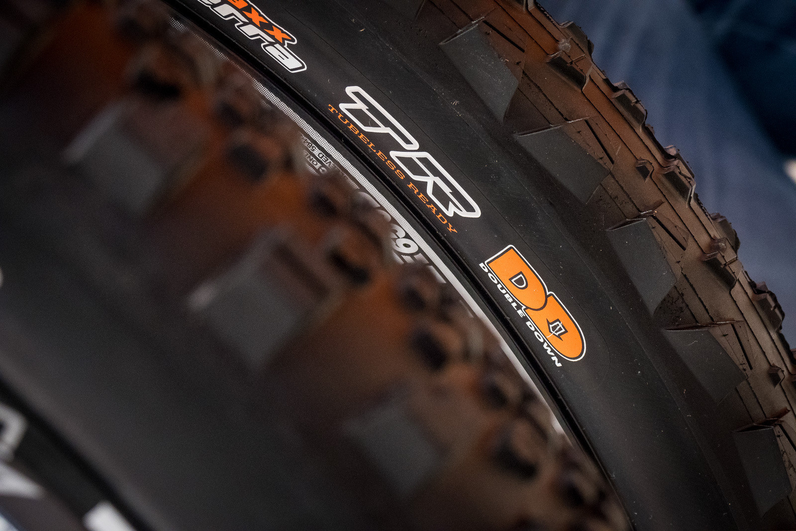 Maxxis Double Down Tire Casing 2016 Mountain Bike Components at