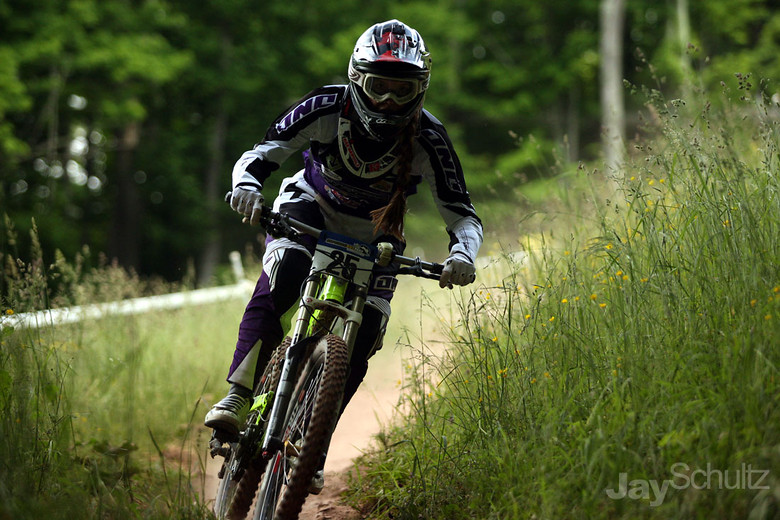 Team Intense TRD's Rae - waterdog - Mountain Biking Team Intense TRD's Rae - waterdog - Mountain Biking
