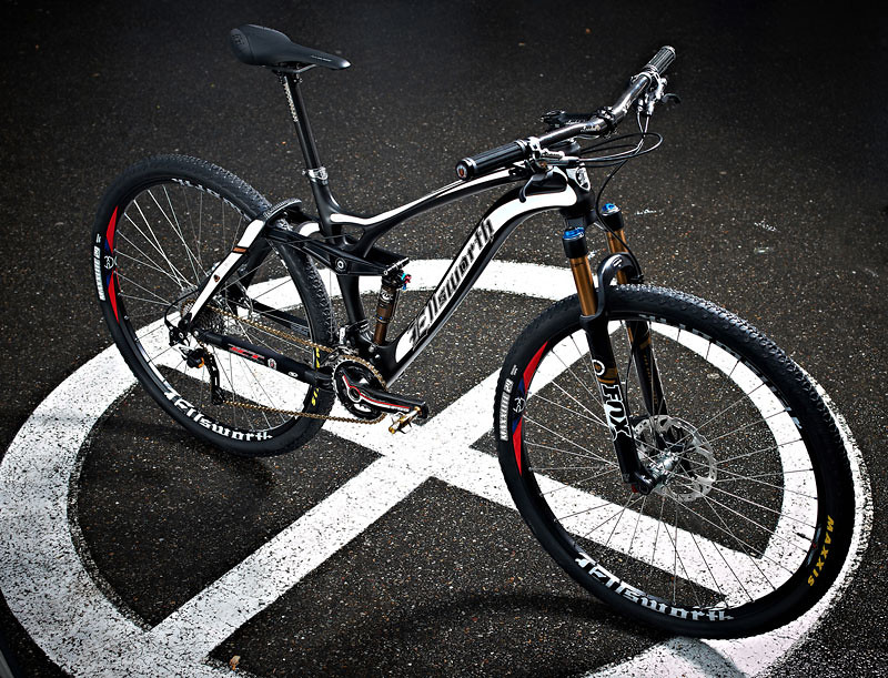 Ellsworth Evolve Carbon Ellsworth Bikes Mountain Biking Pictures