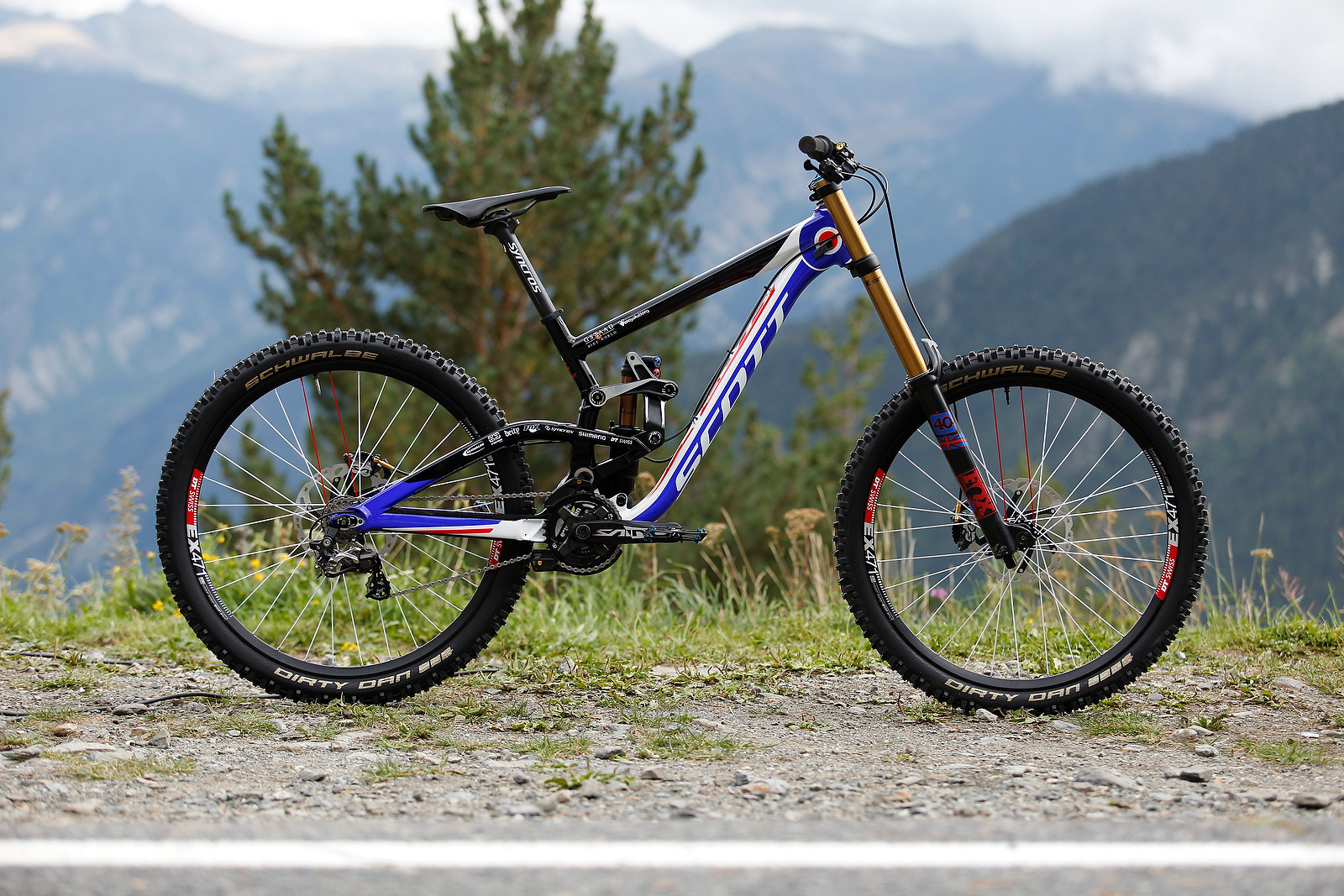 Brendan Fairclough's World Champs Scott Gambler - PIT BITS - 2015 WORLD CHAMPS - Mountain Biking Pictures - Vital MTB