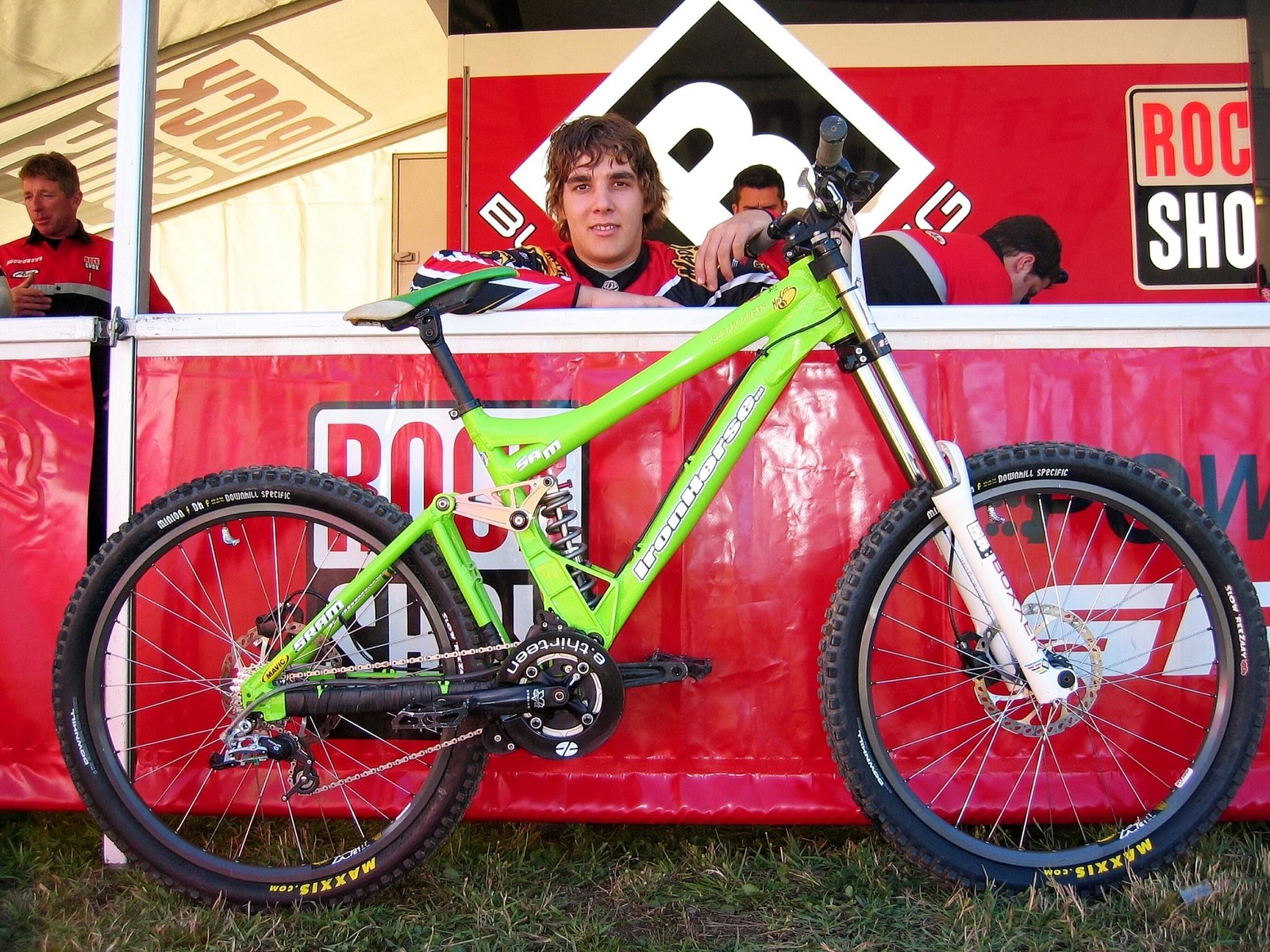 MixedWheel Sam Hill Iron Horse Sunday Replica from iXS Cup Maribor Sam Hill Iron Horse Sunday