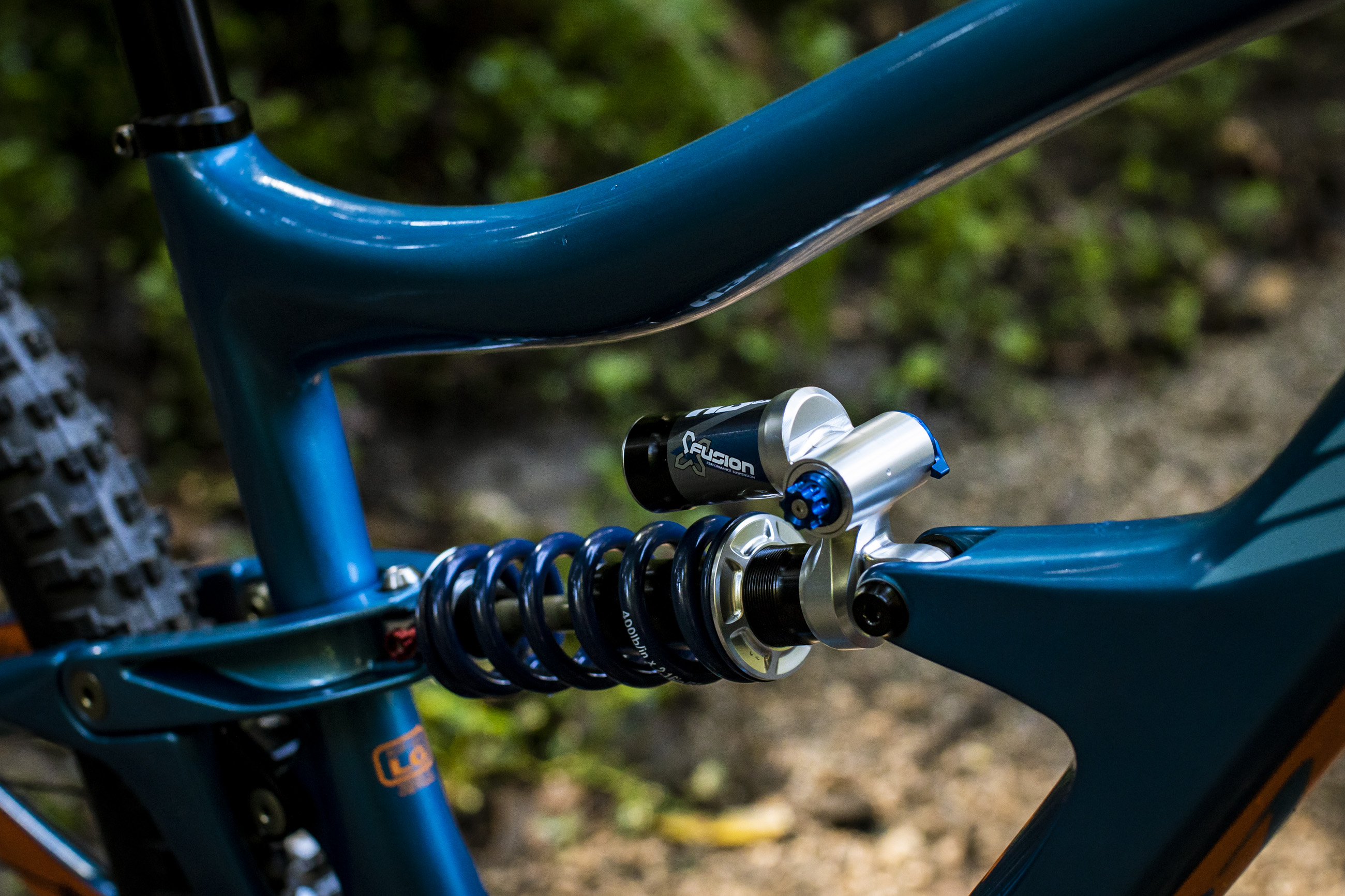 X-Fusion Shox Announces H3C Rear Shock and Coil Spring System