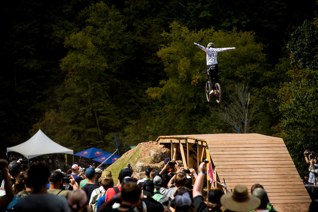 NS Bikes UR Team and Mick Hannah Part Ways