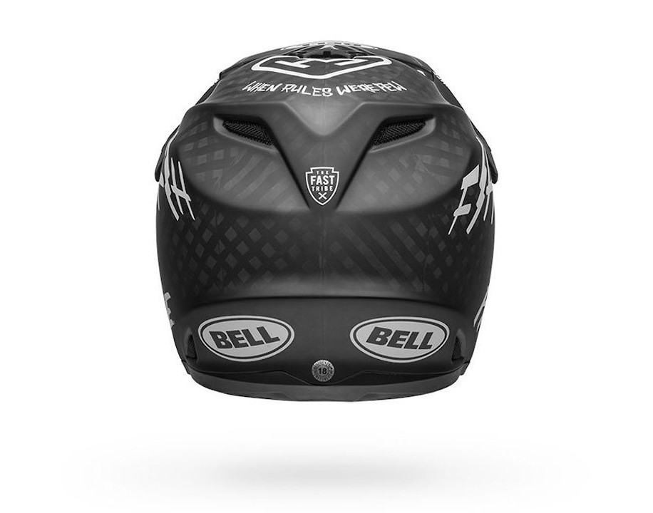 s1600 Bell Full 9 helmet 4.jpg?VersionId=Vaqbqzf