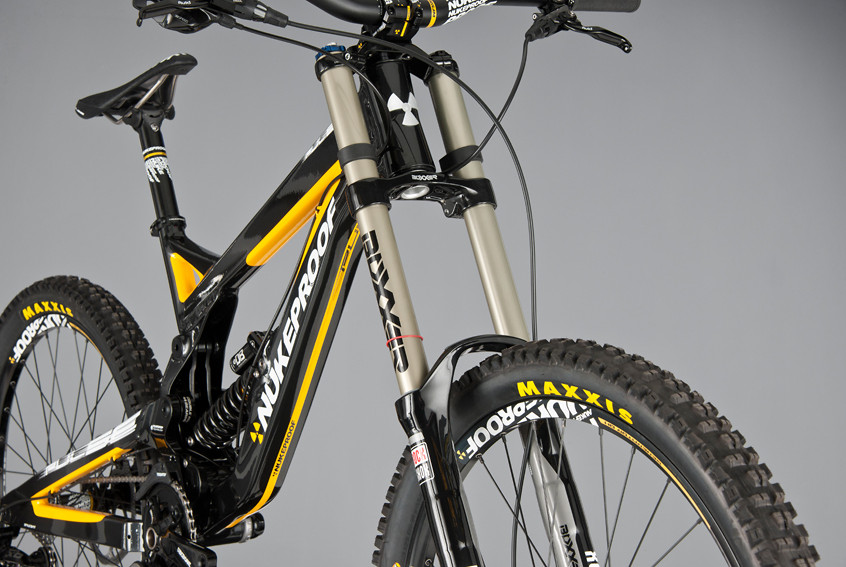 s1600 Bike 2014 Nukeproof Pulse Pro.jpg?VersionId=03f5X8yTlkANhOh9caxWz