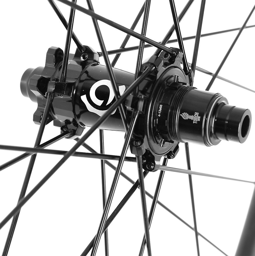 Industry Nine Trail Torch 24h Wheelset Reviews, Comparisons, Specs