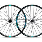 Reynolds 27.5 Plus Complete Wheel