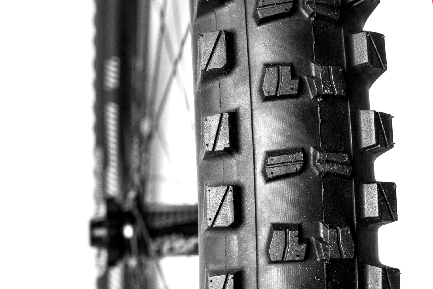 2本セット e*thirteen trs+ MTBタイヤ 29 x 2.35 2本セット e*thirteen trs+ MTBタイヤ 29 x 2.35