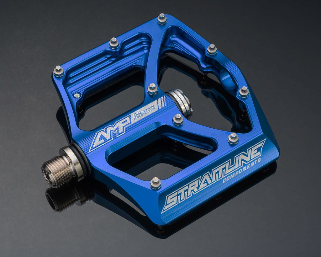 ストレートライン　AMP ペダル Straitline AMP Pedal Review - Pinkbike