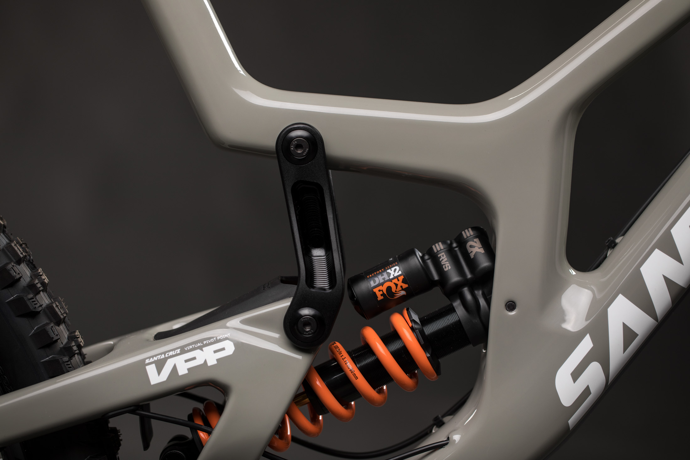 2019 Santa Cruz V10 Carbon CC X01 29 Bike - Reviews, Comparisons