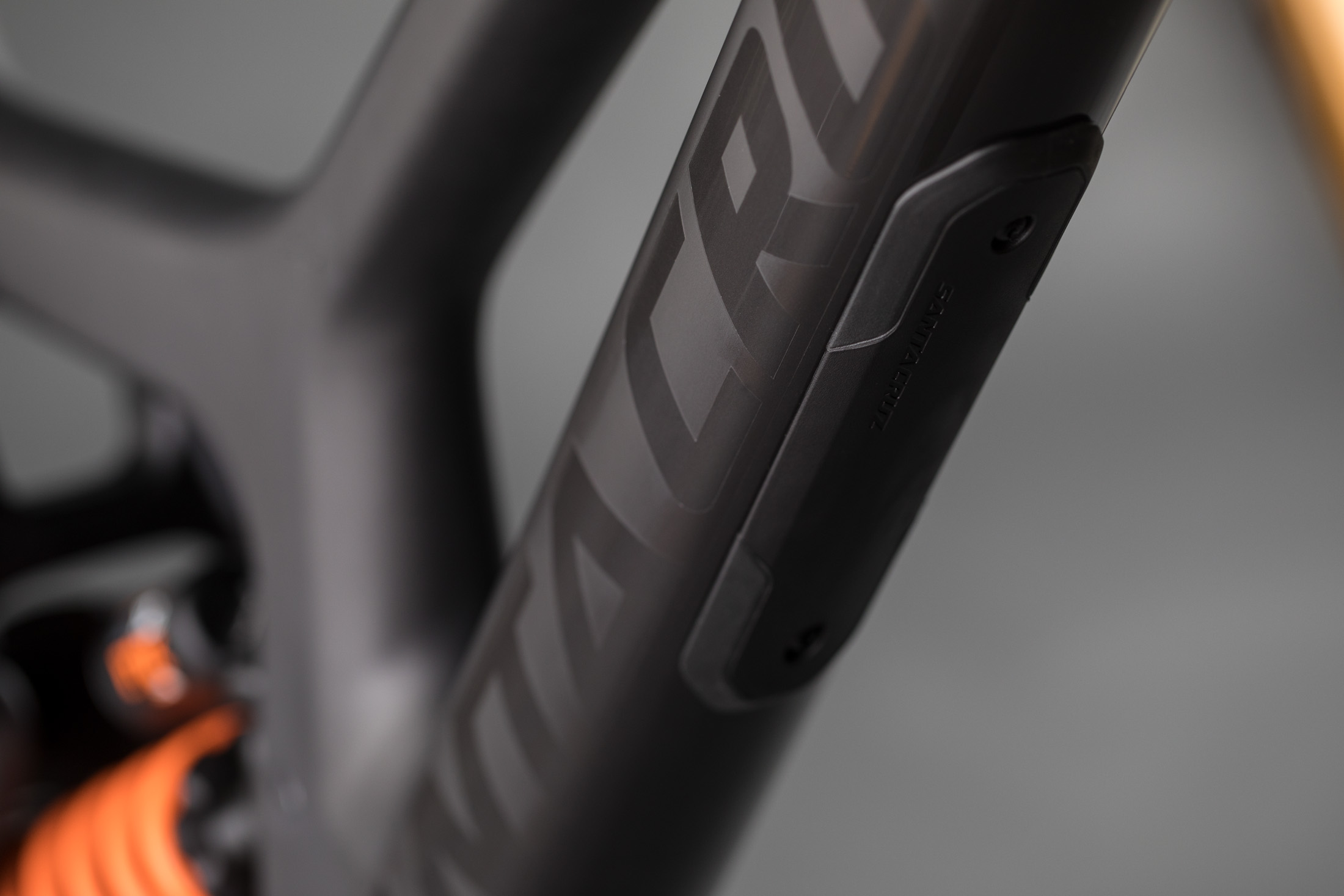 2019 Santa Cruz V10 Carbon CC X01 29 Bike - Reviews, Comparisons