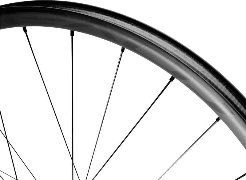 roval traverse 29 spoke length