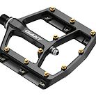 kore flat pedals