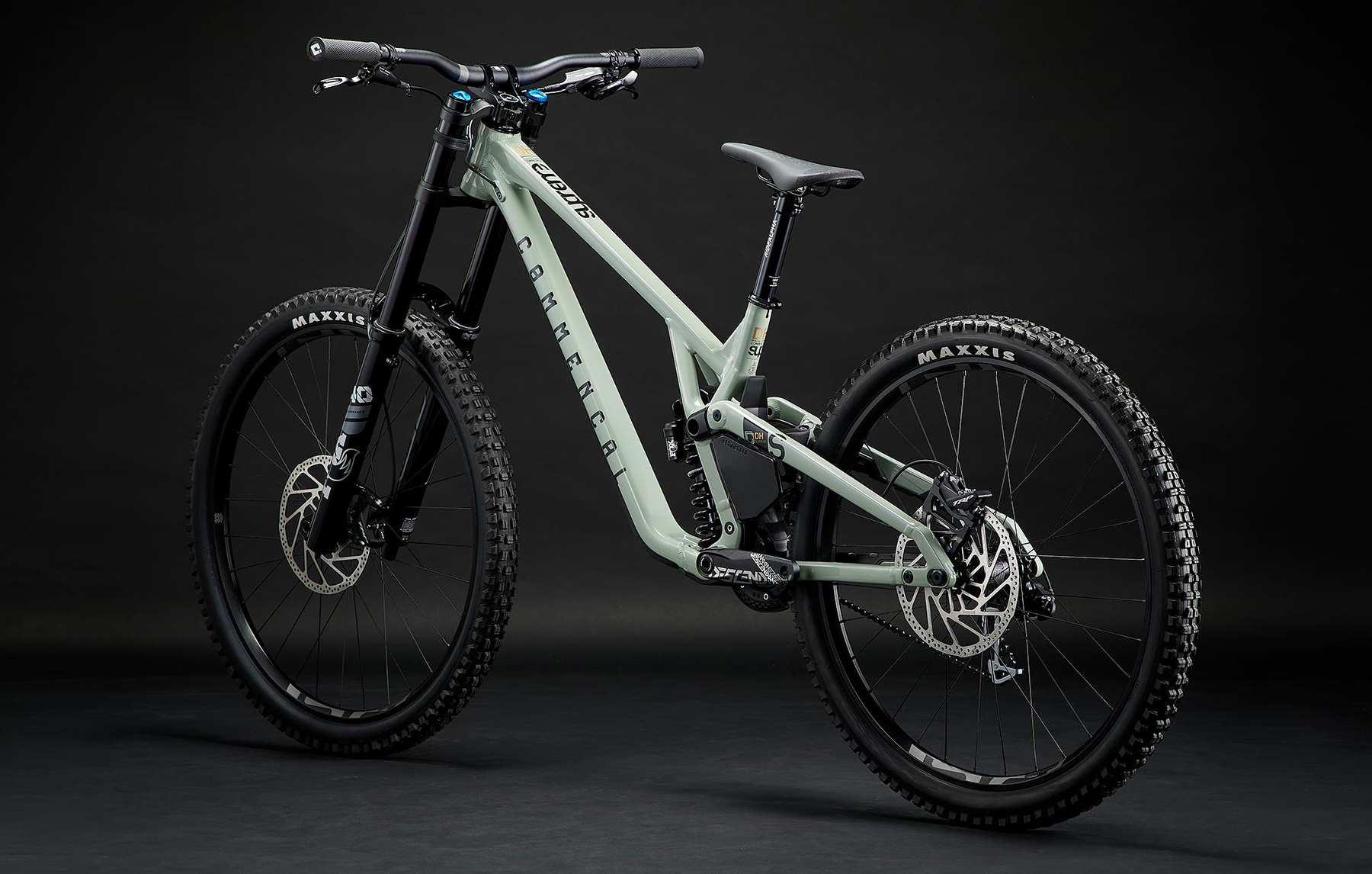 2022 Commencal Supreme DH V5 Essential Bike - Reviews