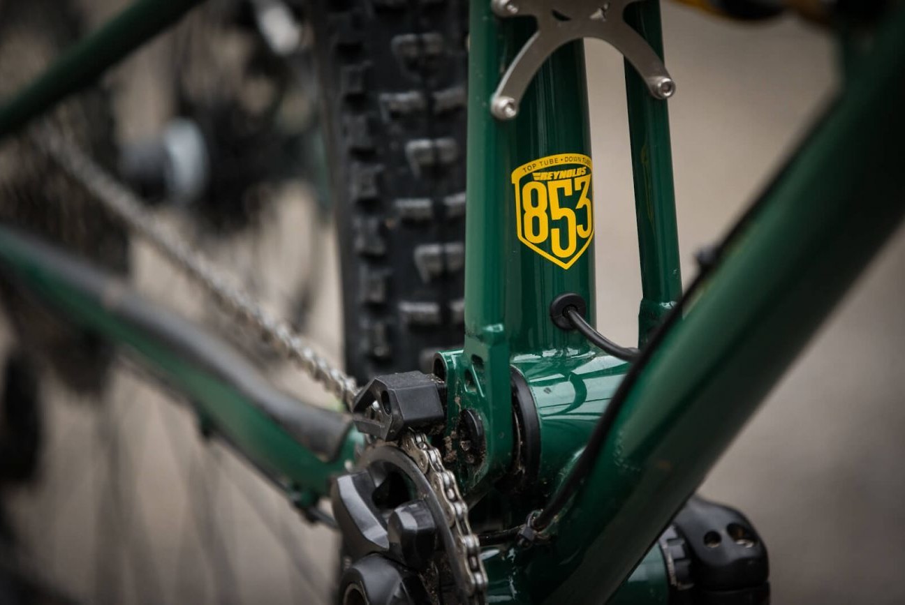 Starling Swoop 27 5 Frame Reviews Comparisons Specs Mountain Bike Frames Vital Mtb Fast, simple, silent and steel full suspension frame for 27.5″. starling swoop 27 5 frame reviews