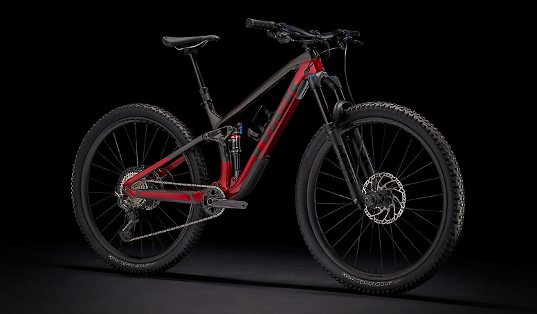 21 Trek Fuel Ex 9 8 Xt Bike Reviews Comparisons Specs Mountain Bikes Vital Mtb