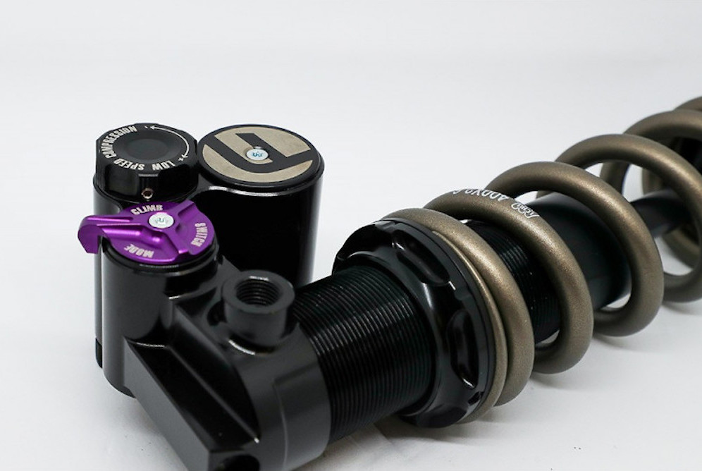 Fast Suspension Fenix Rear Shock Reviews, Comparisons, Specs Rear