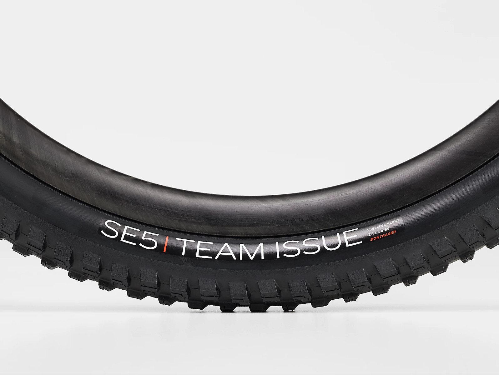 Bontrager SE5 Team Issue TLR Tire Reviews, Comparisons, Specs