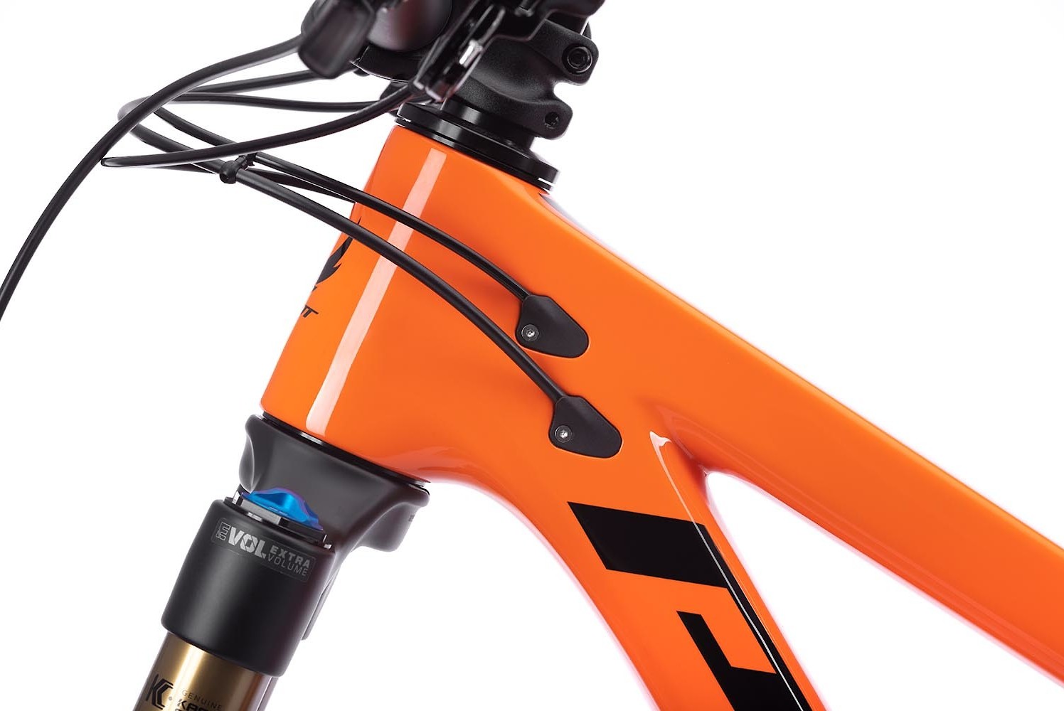 2021 Pivot Firebird Pro X01 Air with Alloy Wheels Reviews