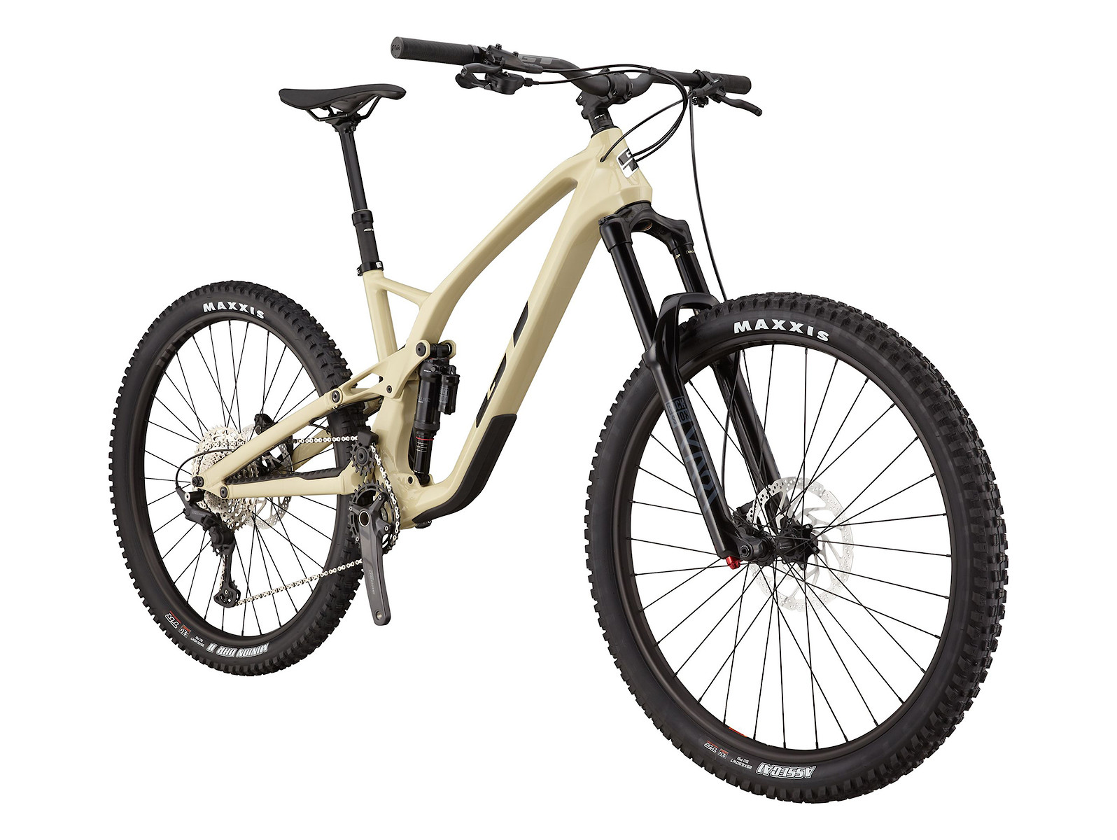 2022 GT Force Carbon Elite Bike Reviews, Comparisons, Specs