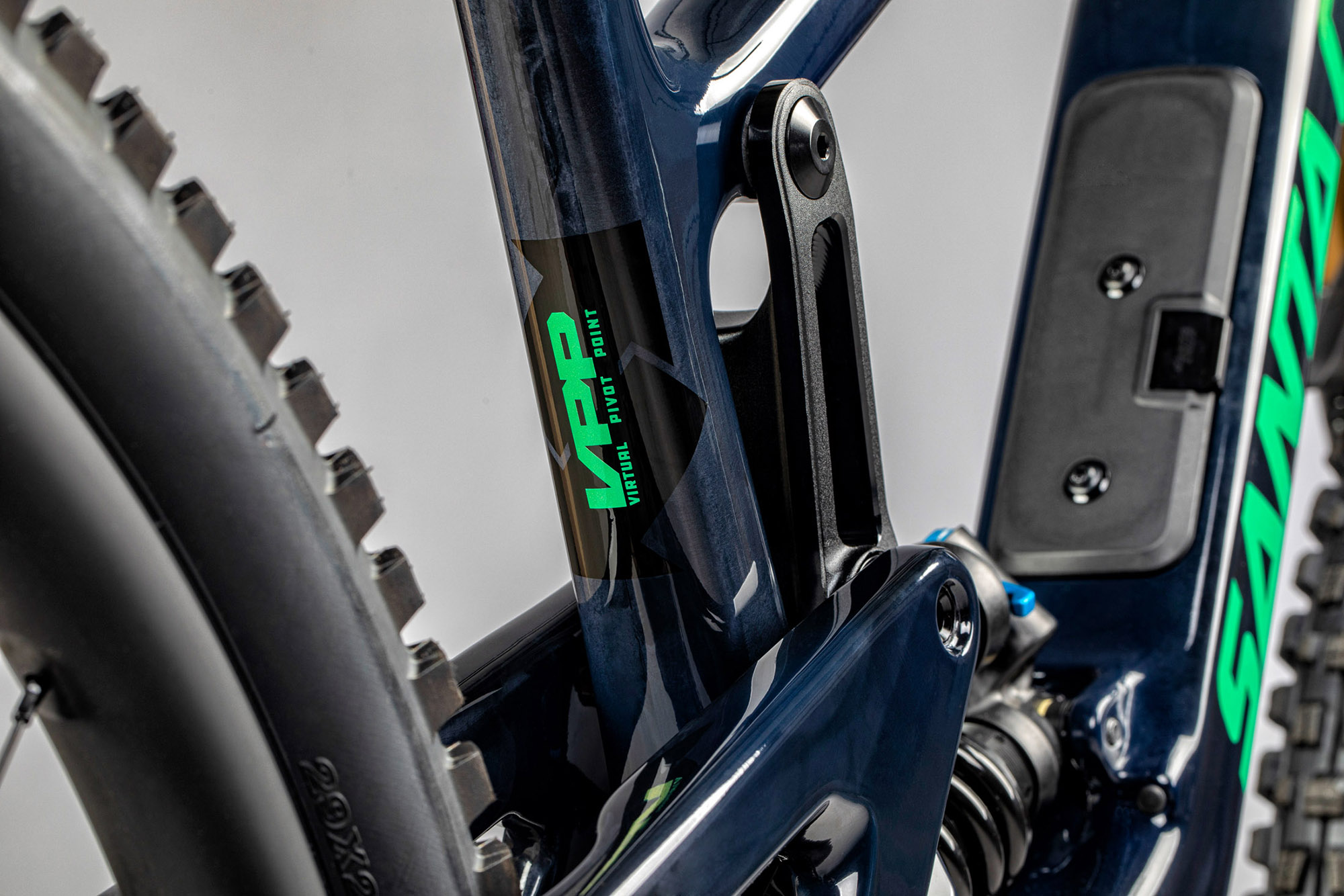 2023 Santa Cruz Megatower GX AXS Air Carbon C Bike - Reviews