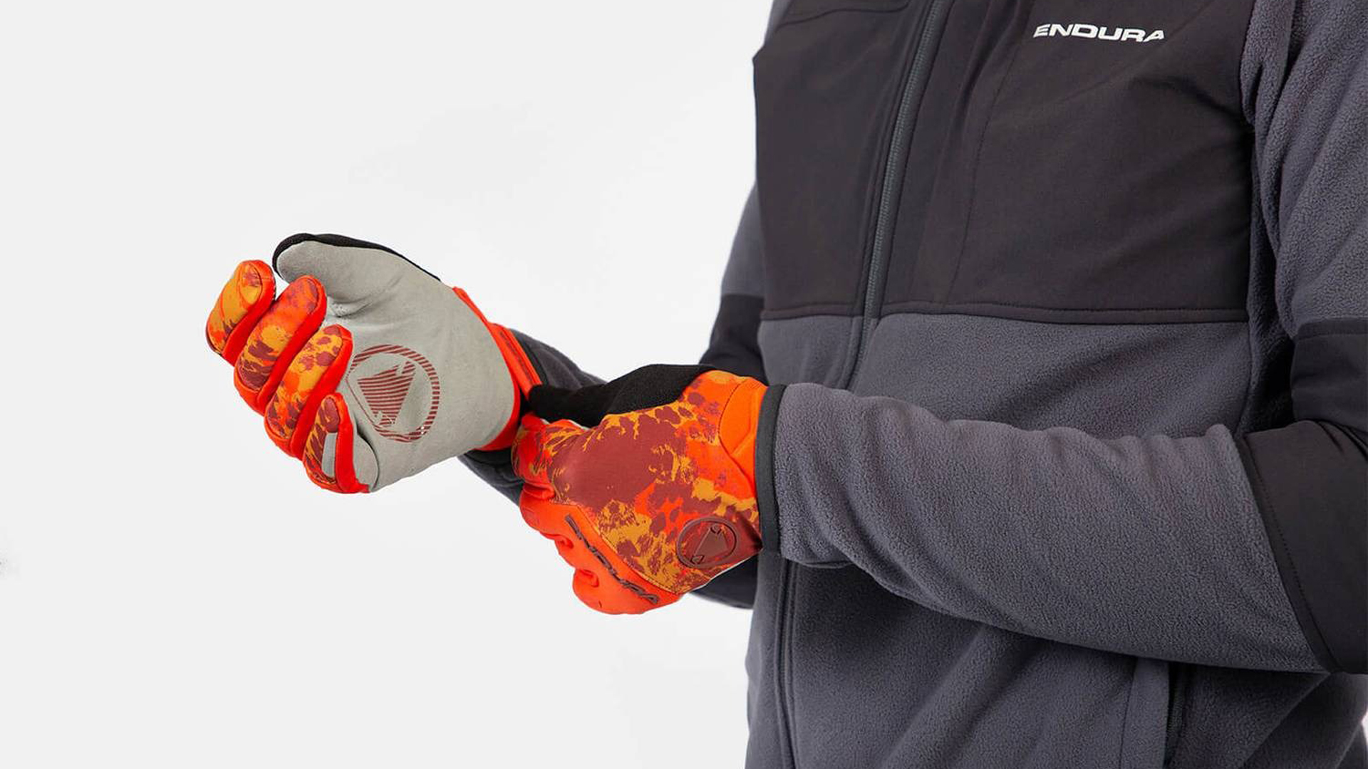 Endura Men's Hummvee Full Zip Cycling Fleece Endura Hummvee Full Zip Fleece Jacket Men - ensign blue | BIKE24