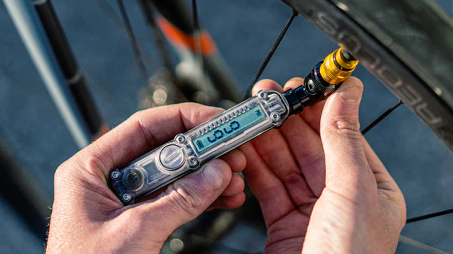 Lezyne Digital Check Drive Black