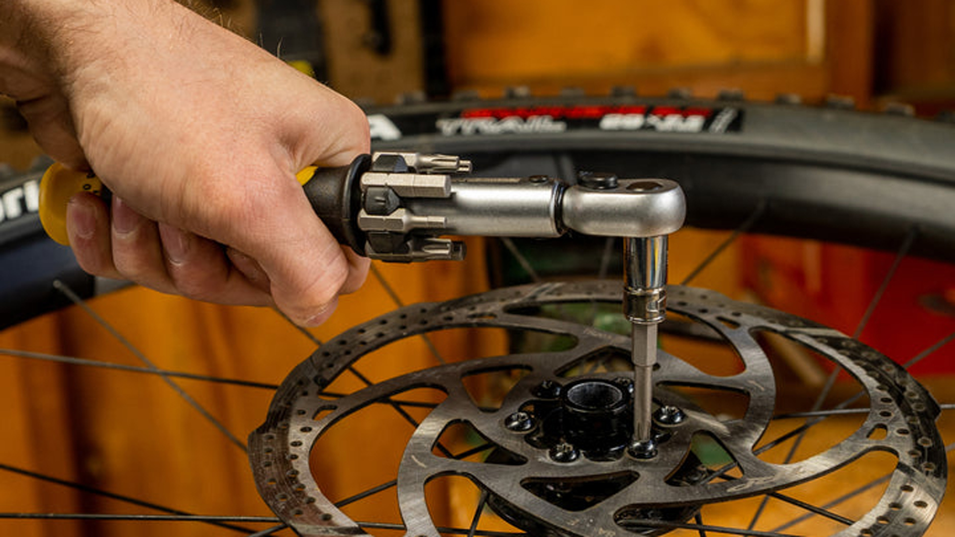 Pedro's Demi Torque Wrench II & Bit Set (315Nm) Reviews, Comparisons