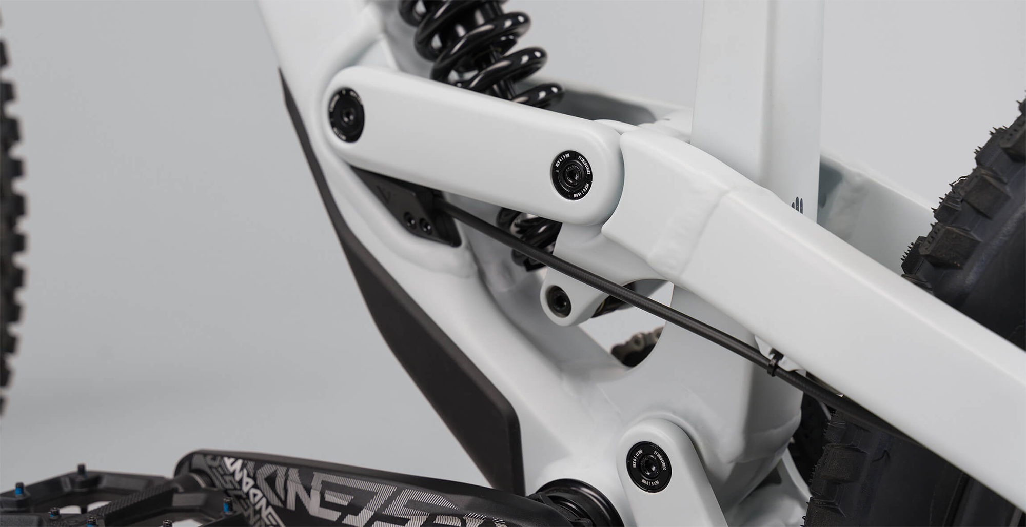 2024 YT Tues 27 Core 1 Bike - Reviews, Comparisons, Specs - Bikes