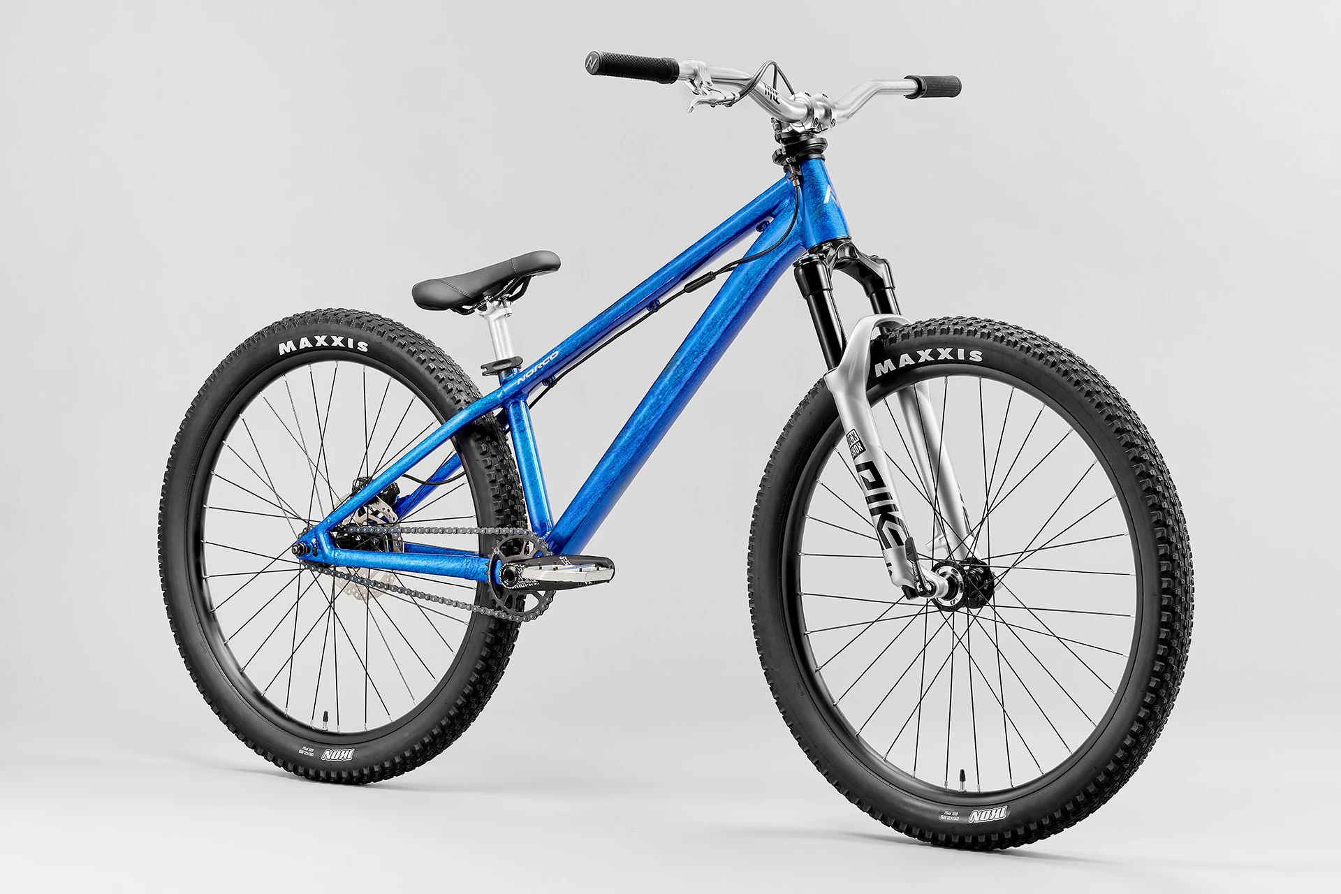 カナダ　NORCO Norco Bigfoot 2 - Main Street Bicycle Company