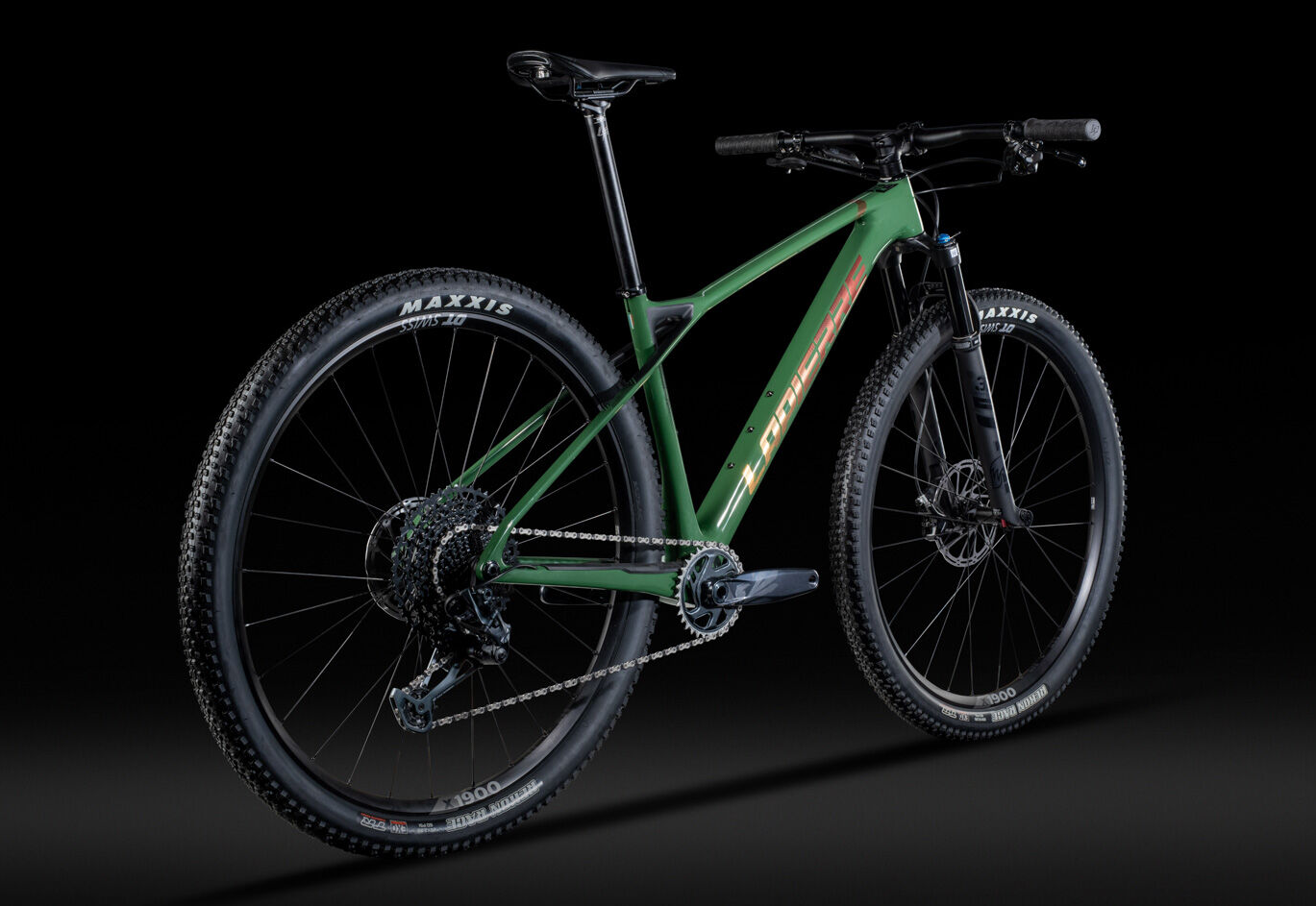 2025 Lapierre Prorace CF 7.9 Bike - Reviews, Comparisons, Specs