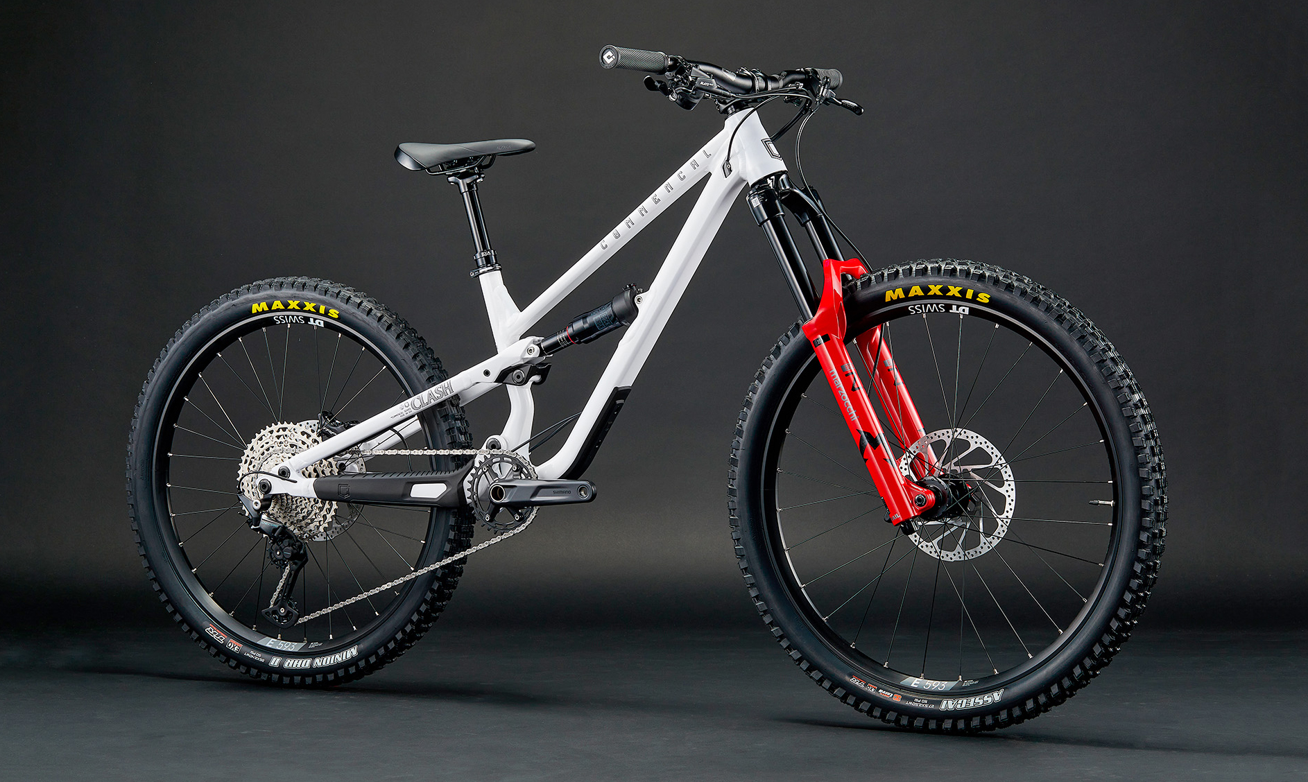 2026 Commencal Clash XS Bike - Reviews, Comparisons, Specs - Bikes