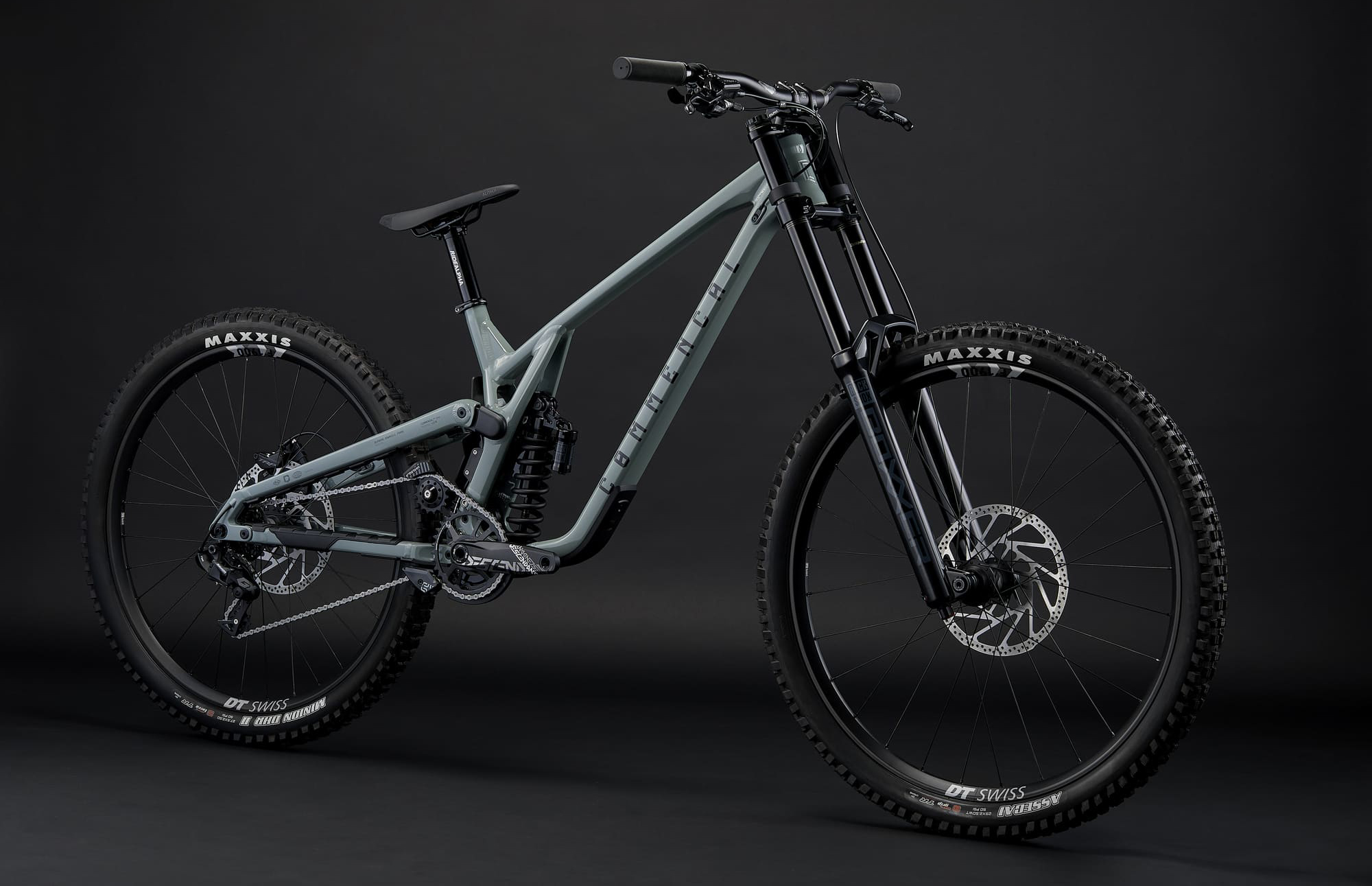 2026 Commencal Supreme DH V5 Ride Bike - Reviews, Comparisons