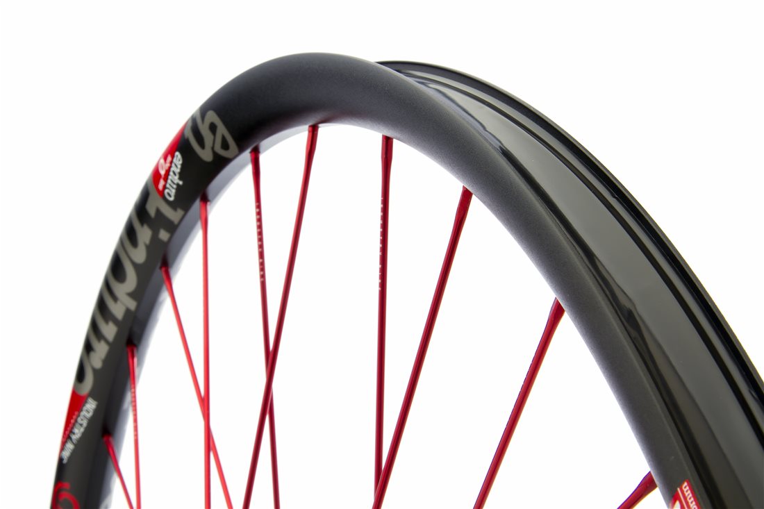 最新最全のをすべて Industry 26 Torch Enduro Nine パーツ