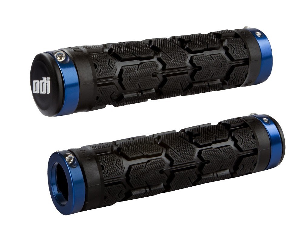 s1600 odi mtb rogue lo d30rgb b 02 web black blue.jpg?VersionId=yotwwuPCIiwjH5DPFnpinvsa8IQ75