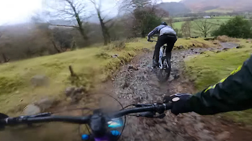 Try Not to Laugh Too Hard As Adam Brayton and Danny Hart Heckle Rob Warner on Trail