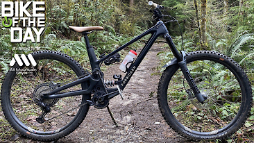 Bike of the Day: Forbidden Dreadnought