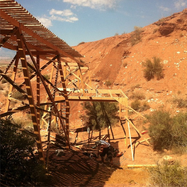 Could it be some sort of over under feature?