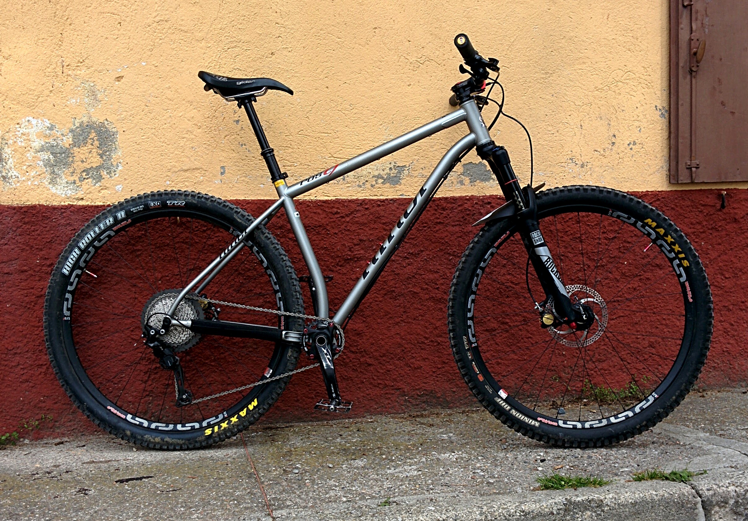 lj bikes road bike