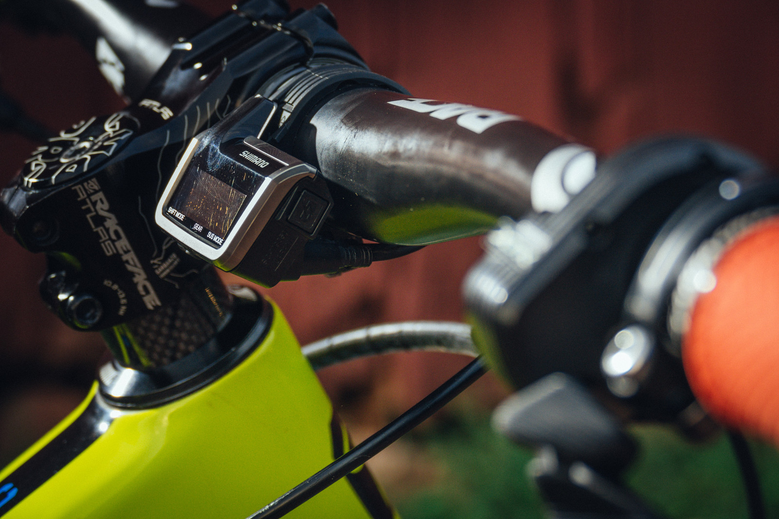Shimano XTR Di2 Display - Tested: Shimano XTR Di2 Bonus Gallery