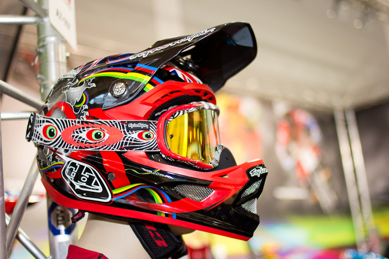troy lee designs downhill helmets