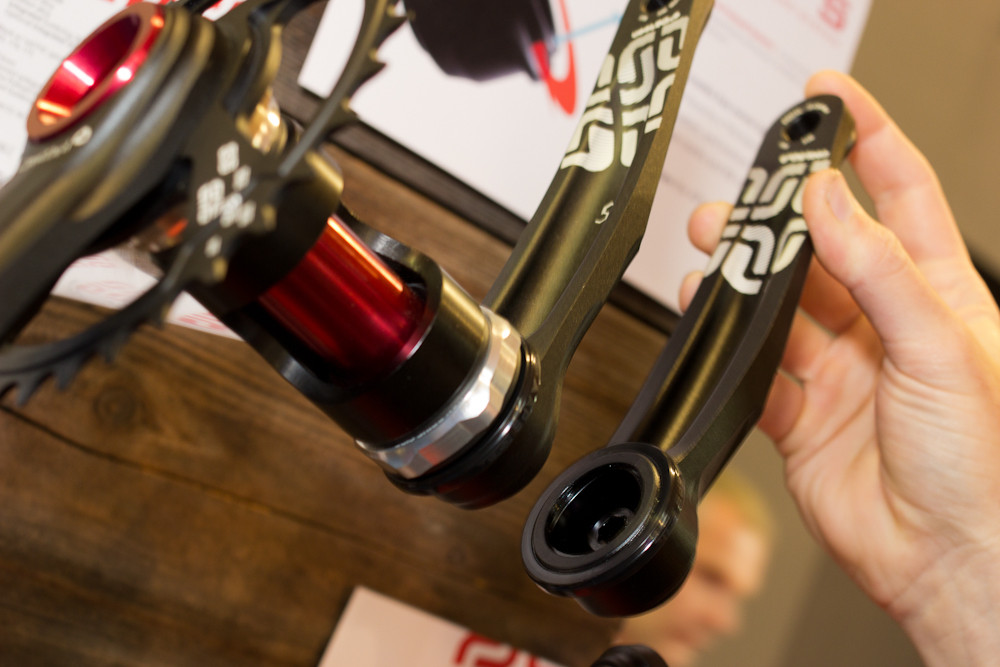 New Adaptive Preload System (APS) for 2013 E*Thirteen Cranks 2013